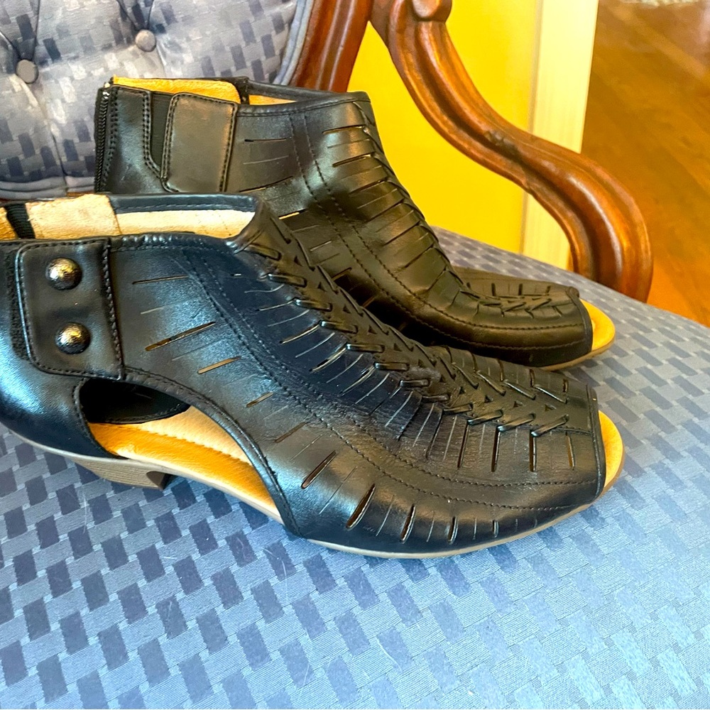 Earth black booties, size 10